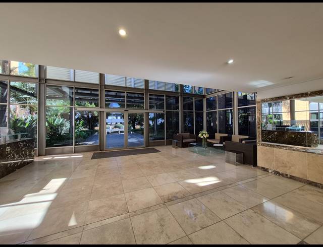 333M² OFFICE TO LET IN ROSEBANK